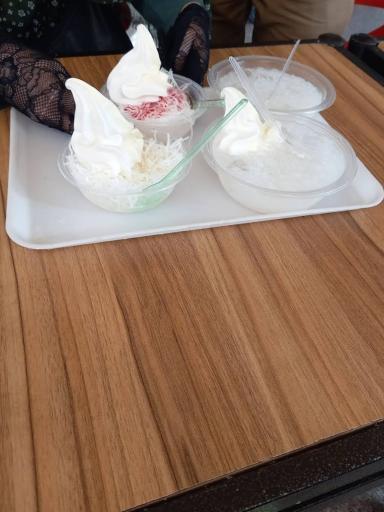 عکس فالوده فروشی بابا اکبر