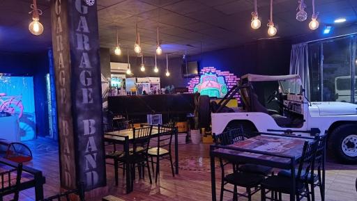 عکس کافه فست فود گاراژبند