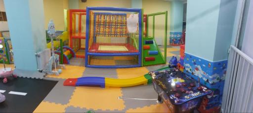 عکس خانه بازی لالالند