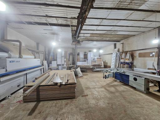 عکس خدمات برش و پی وی سی