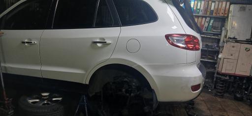 عکس تعمیرگاه جلوبندی قدیانی