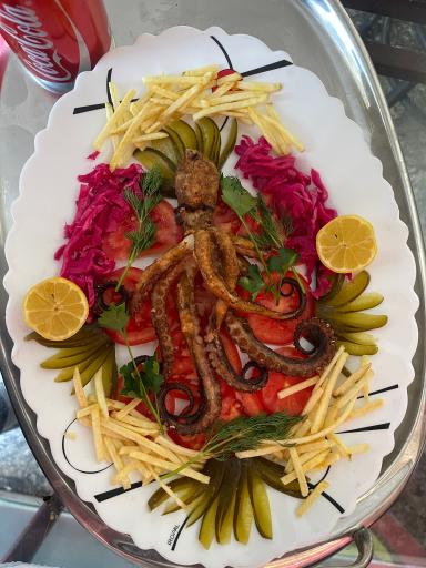 عکس تهیه غذای اعیونی 