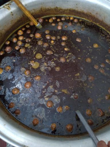 عکس تهیه غذای اعیونی 