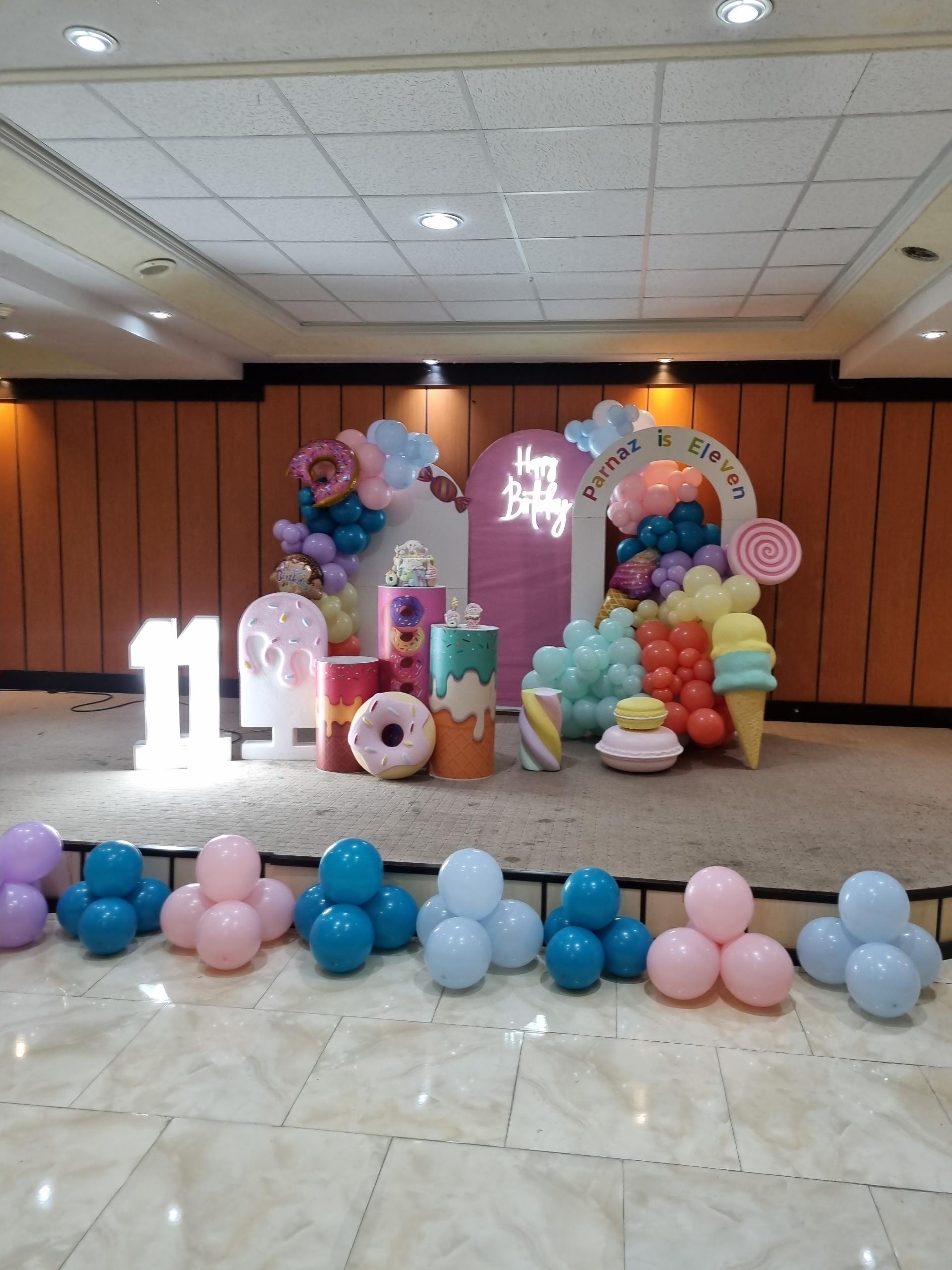 عکس میلاد تم