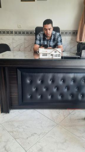 عکس مشاور املاک سلیمی