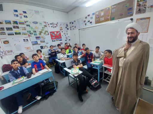 عکس مجتمع غیردولتی آینده سازان 