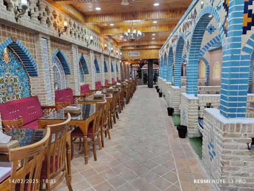 عکس رستوران سنتی انارگل