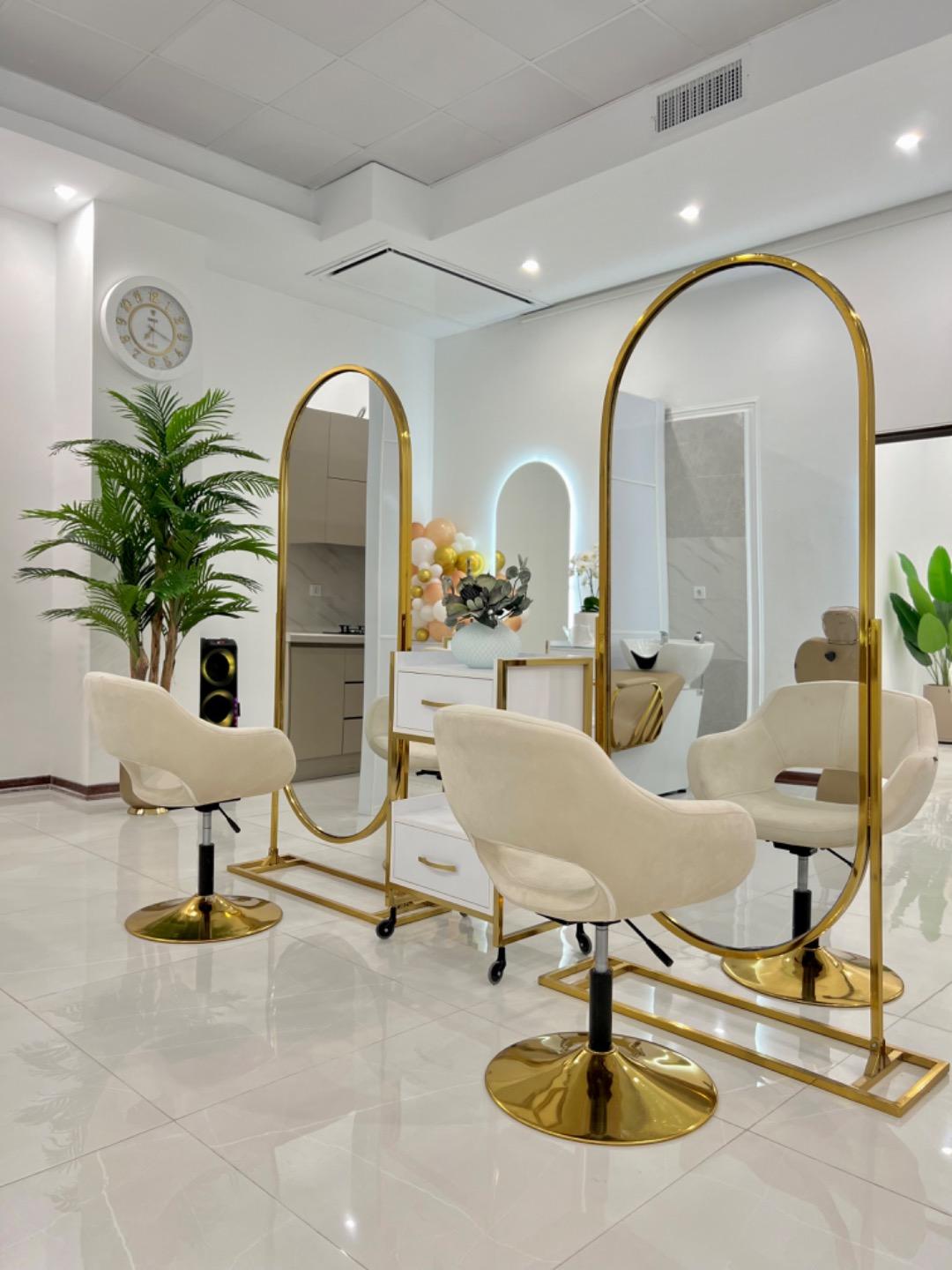 عکس سالن زیبایی آناهیتا