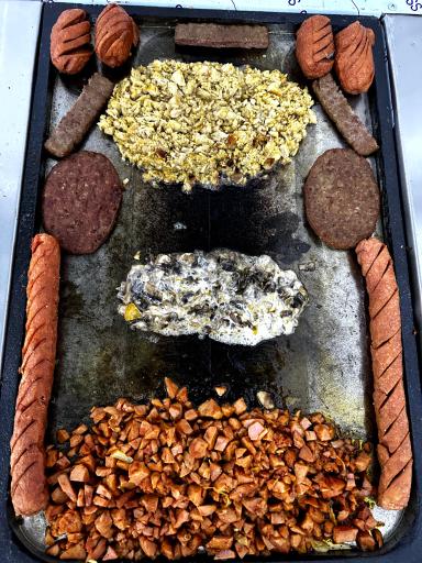 عکس ساندویچ تمیز دایی منوچ