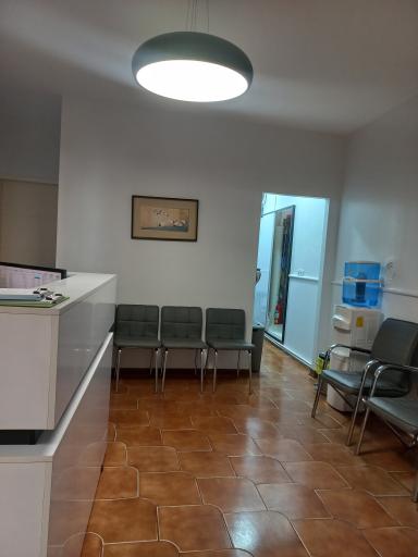 عکس دندانپزشکی دکتر محمدرضا جلیلی 