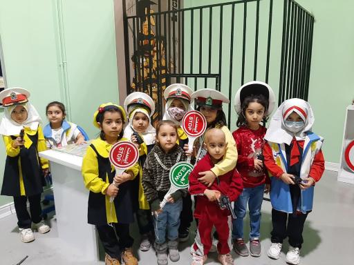 مهد و پیش دبستانی بهشت رضوان 