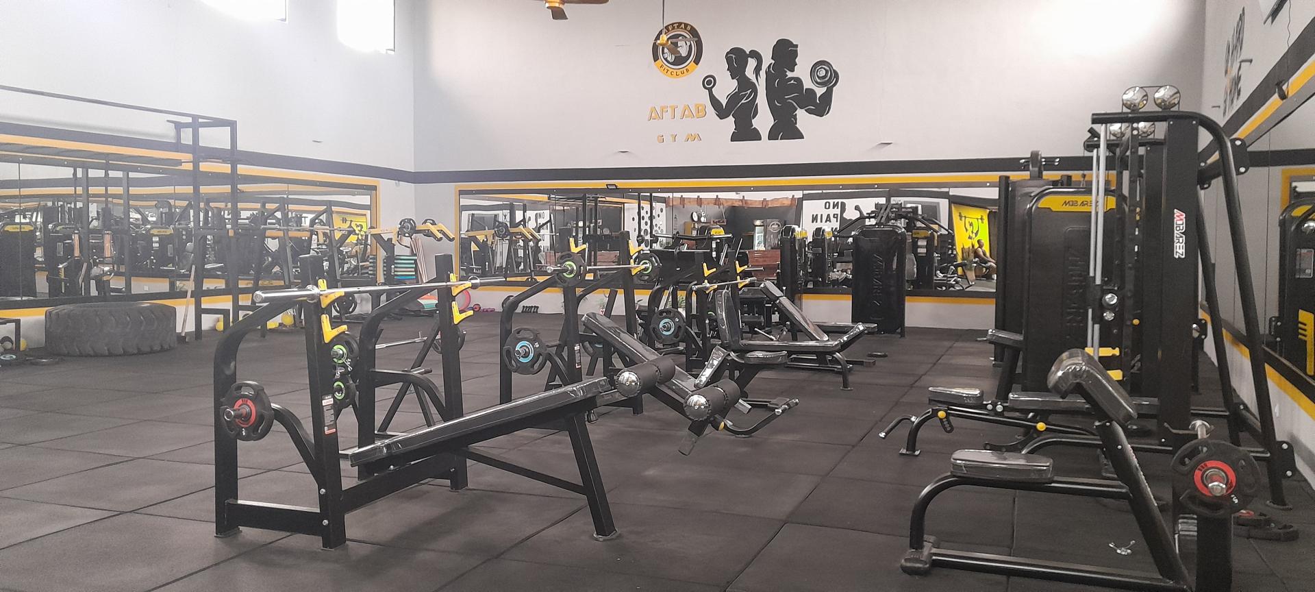 عکس باشگاه بدنسازی آفتاب