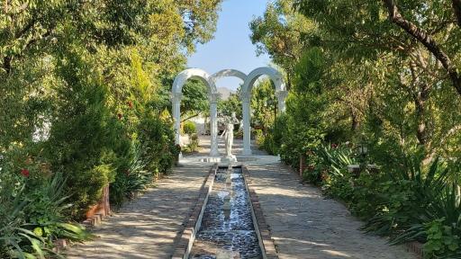 عکس باغ آتلیه موسوی