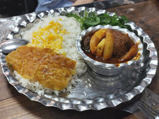 عکس رستوران گیله خاتون