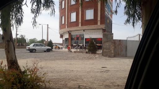 عکس کافه کایزر