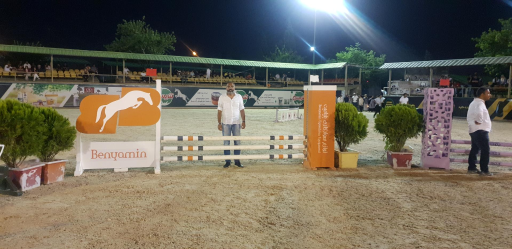 عکس باشگاه سوارکاری آزمون