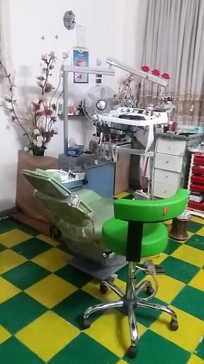 عکس لابراتوار دندانسازی مرجان