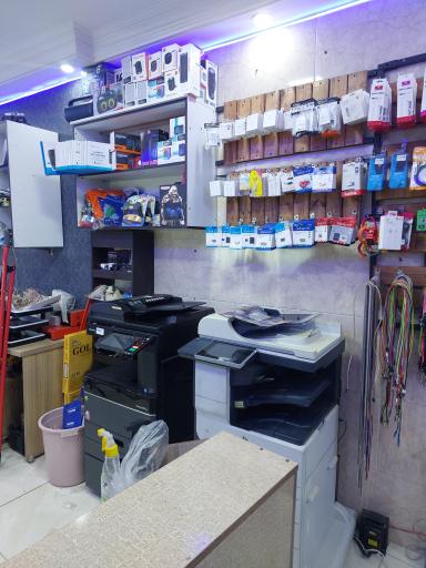 عکس موبایل وکامپیوتر رایان نت