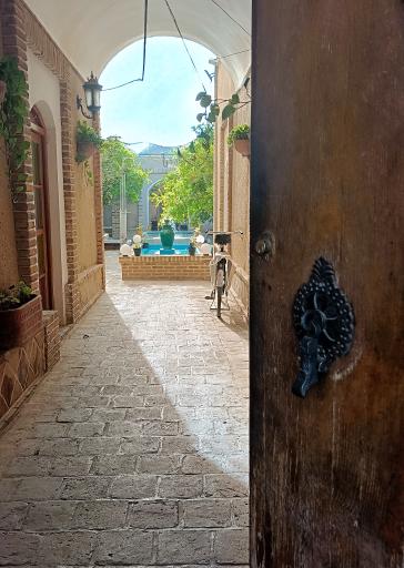 عکس رستوران شمس العماره سنتی