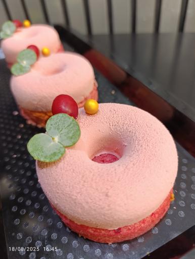 عکس شیرینی قنادباشی 