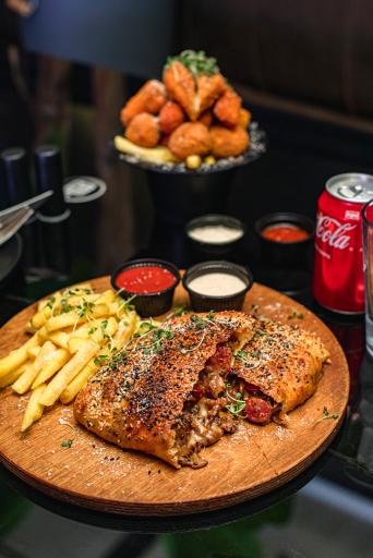 عکس کافه دژآیینه