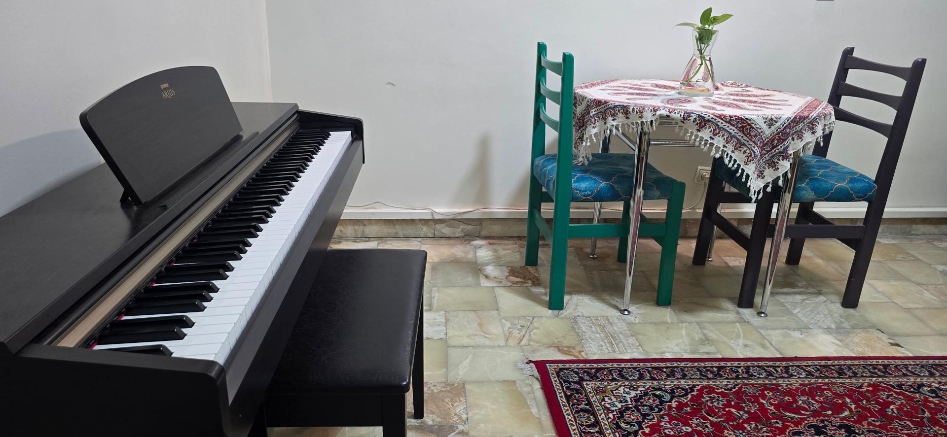 عکس آموزشگاه موسیقی باس
