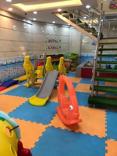 عکس پارک کودک نازلی