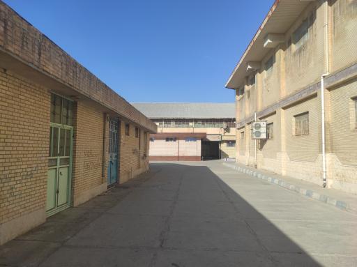 عکس سالن ورزشی شهید باهنر