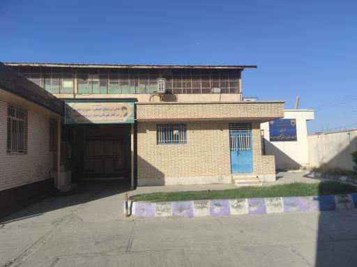 عکس سالن ورزشی شهید باهنر