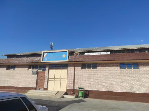 عکس سالن ورزشی شهید باهنر