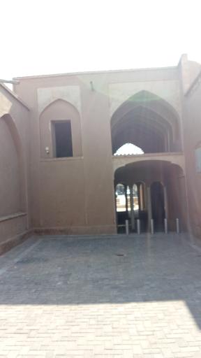 عکس خانه تاریخی بنی طبا