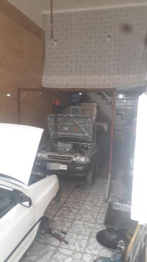 عکس تعمیرگاه تخصصی سید جواد موسوی نژاد 