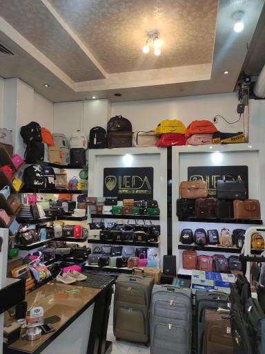 عکس فروشگاه پانیکا