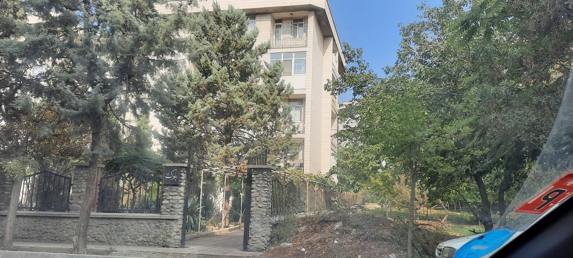 عکس بلوک ۱۱