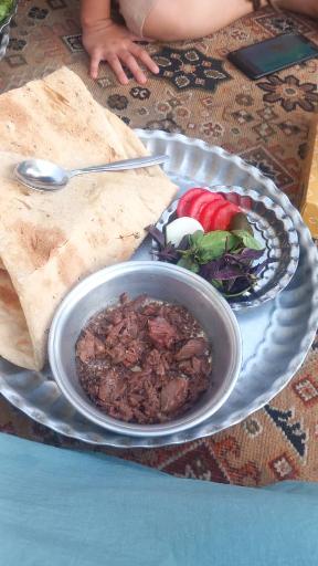 عکس ساندویچ و قهوه عمو حسین