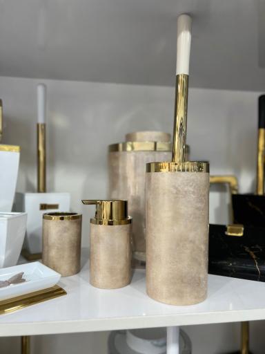 عکس فروشگاه خسروی