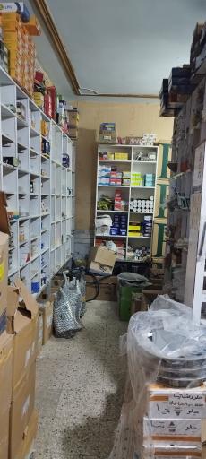 عکس لوازم یدکی اتومبیل حاج وحید 