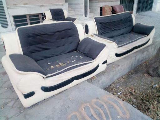 عکس تعمیرات تخصصی مبلمان آراد 