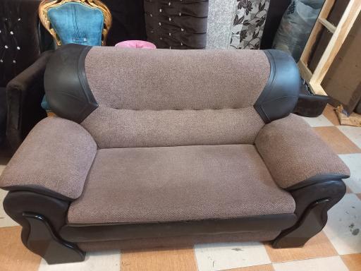 عکس تعمیرات تخصصی مبلمان آراد 