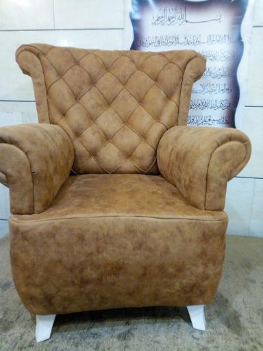 عکس تعمیرات تخصصی مبلمان آراد 