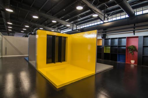 عکس کارخانه نوآوری و خانه خلاق آمپر