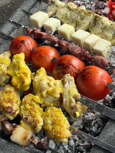 عکس باغچه شیکموآ