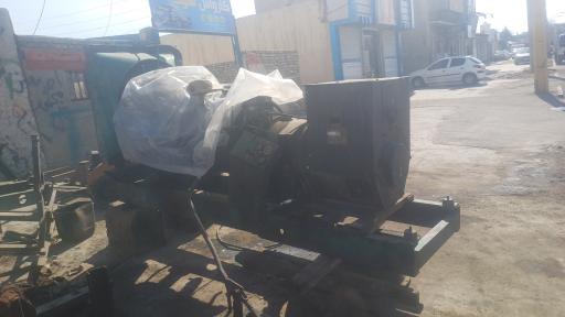 استوک بنز و موتورهای دیزلی حاج محرم 