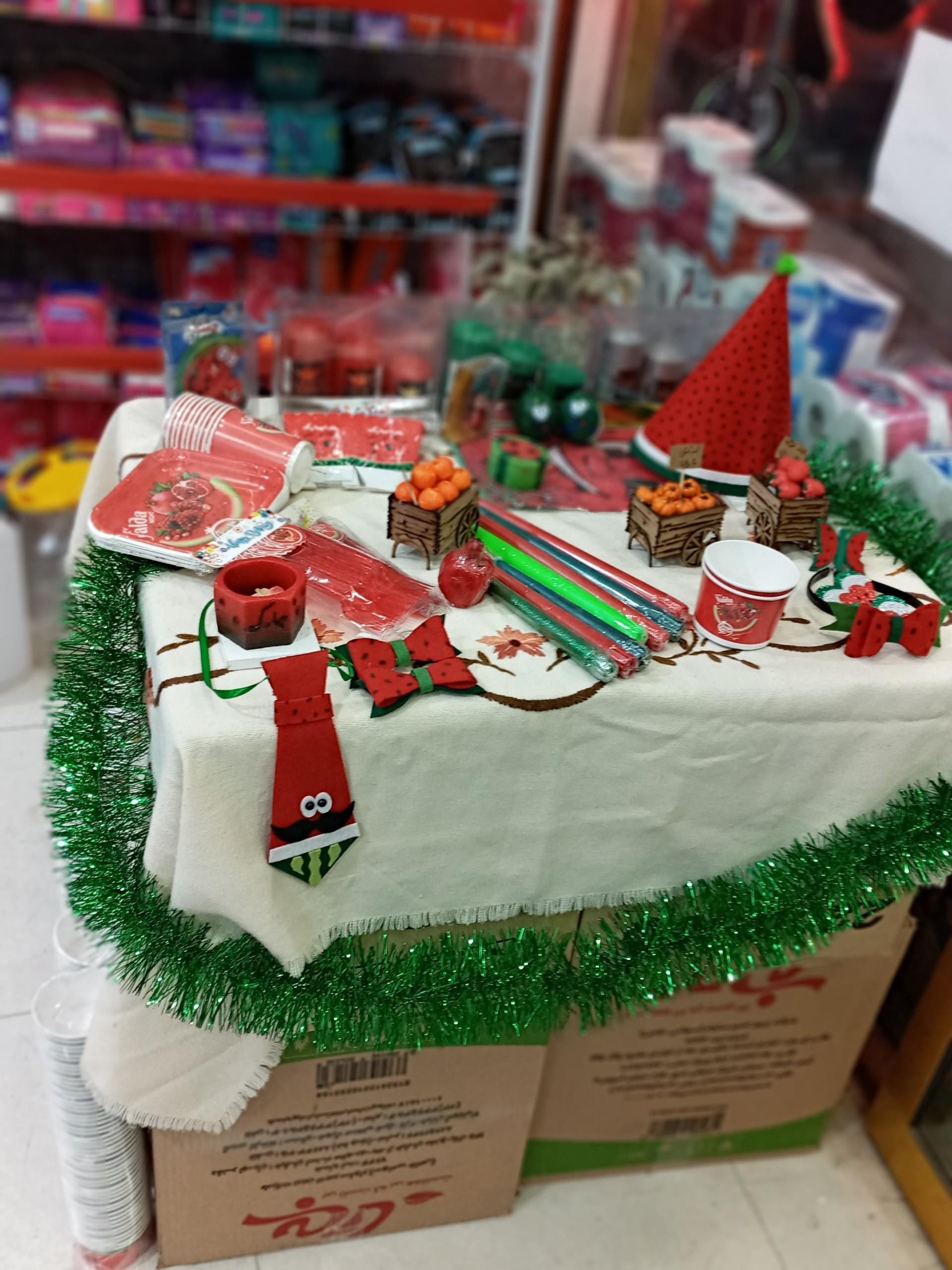 عکس ظروف یکبار مصرف و پلاسکو کیا