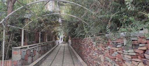 عکس باغ رستوران سنتی خاتون