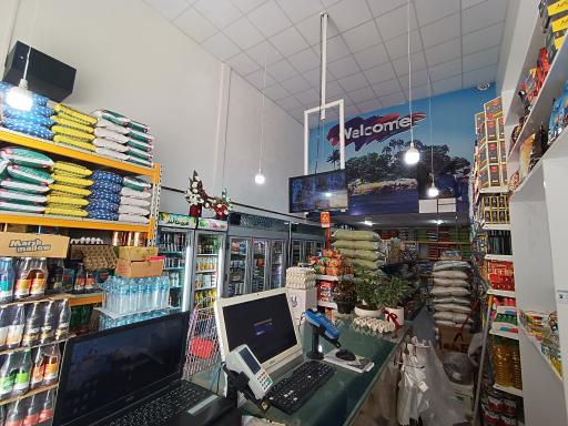 عکس هایپر مارکت گیلاس 
