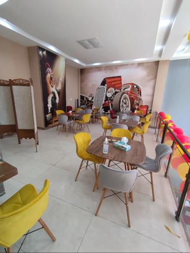 عکس خانه سوخاری خروس شکمو