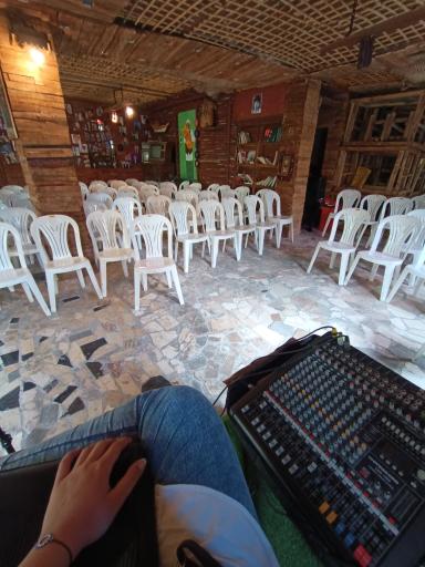 عکس کافه گلها