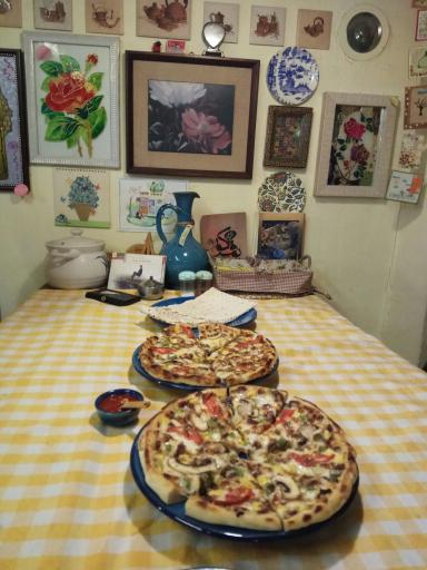 عکس کافه و کباب و پیتزا هیزمی نور فود