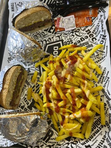 فست فود هیون لانژ